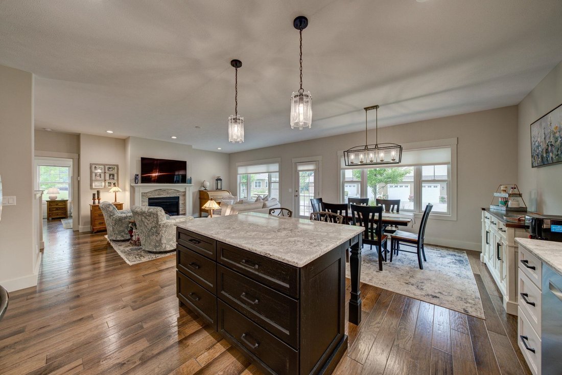 Condo in Traverse City, Michigan, United States 5 - 18493054