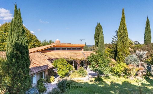 House in Uzès, Occitania, France 1