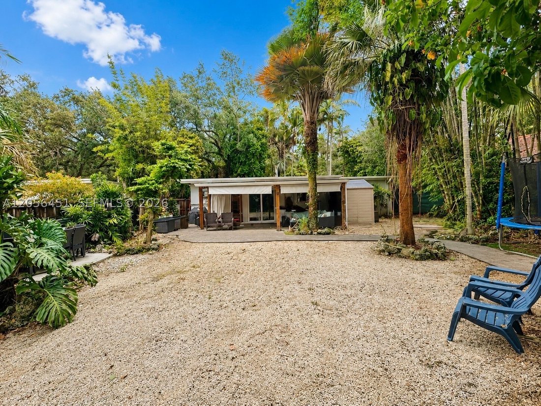 House in Miami, Florida, United States 1 - 18493461