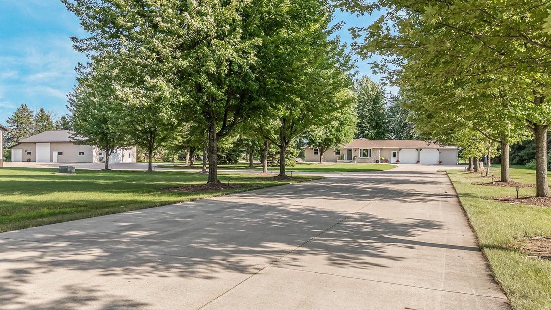 House in Appleton, Wisconsin, United States 2 - 18494583
