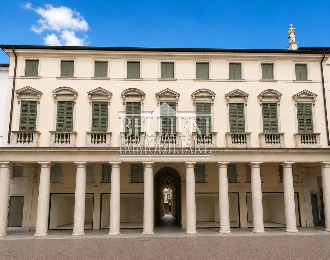 Apartment in Center, Vicenza, Veneto 1 - 18495334