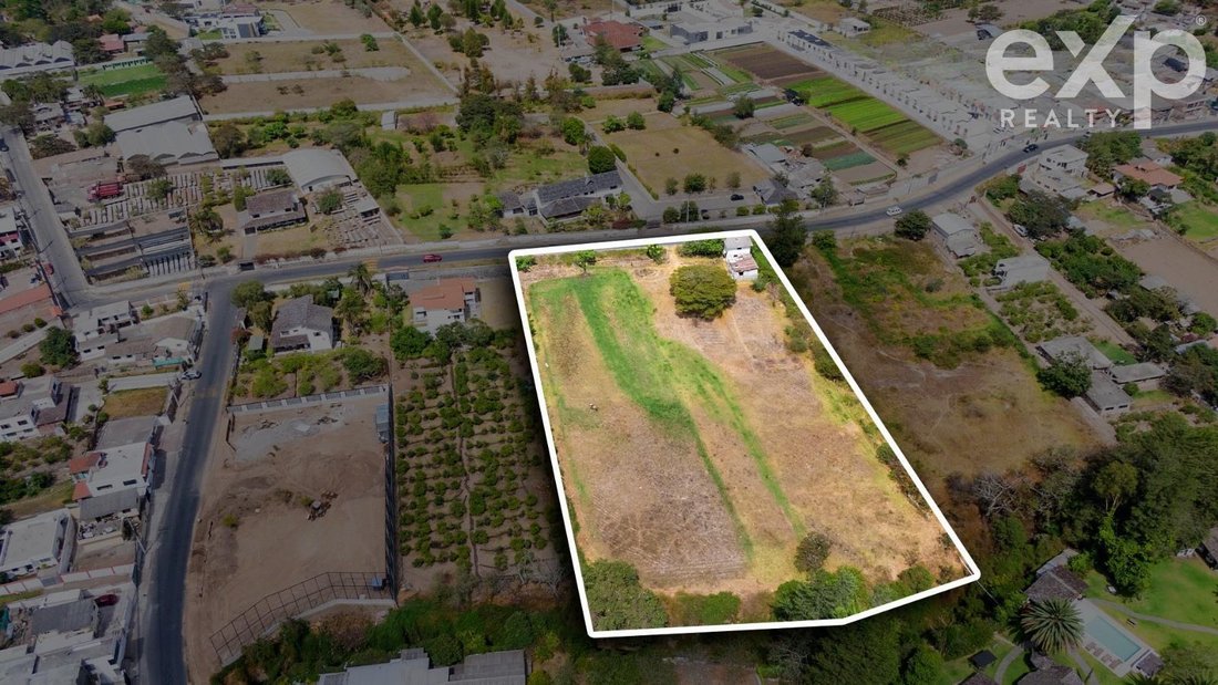 Land in Quito, Pichincha, Ecuador 2 - 18492573