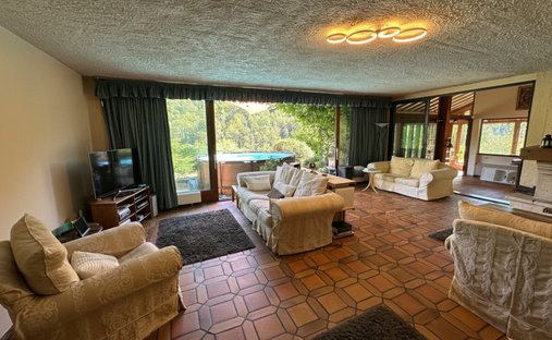 Casa en Salins-Fontaine, Auvernia-Ródano-Alpes, Francia 1