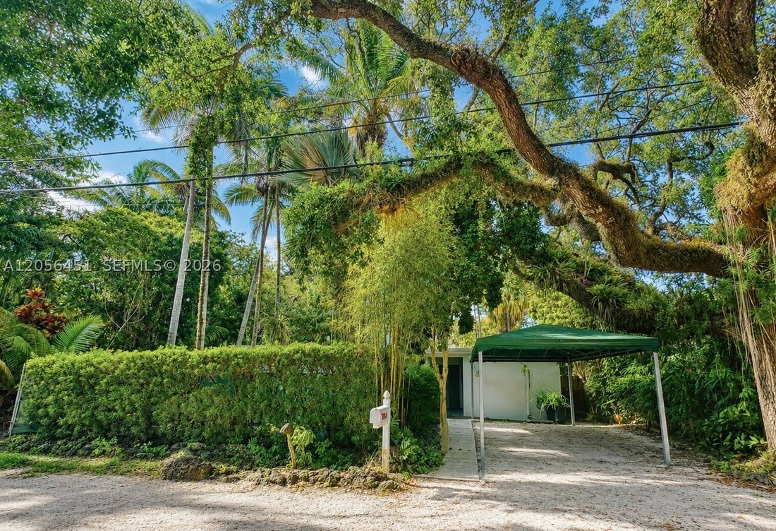House in Miami, Florida, United States 2 - 18493461