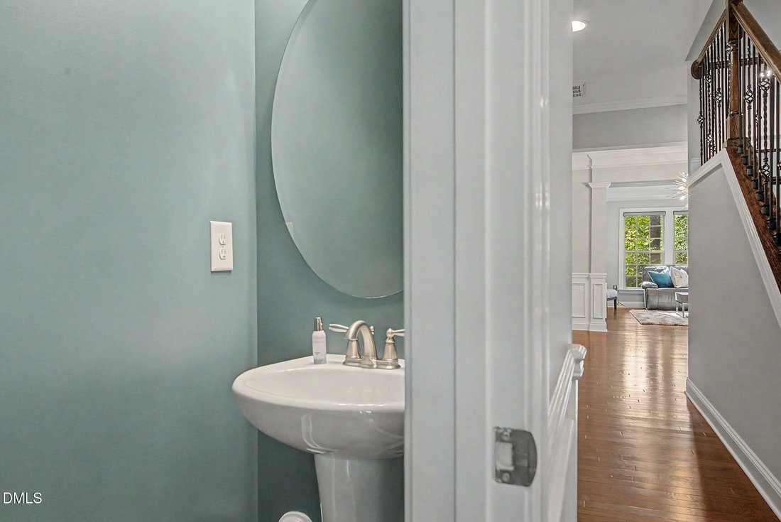 House in Cary, North Carolina, United States 4 - 18495799
