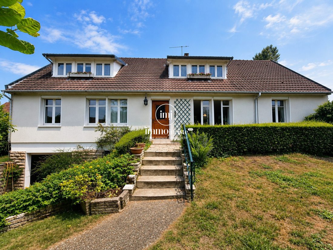 House in Saint Nicolas, Maisons-Laffitte, France 1 - 18496329