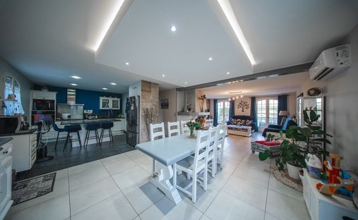 Casa en Chanonat, Auvernia-Ródano-Alpes, Francia 1