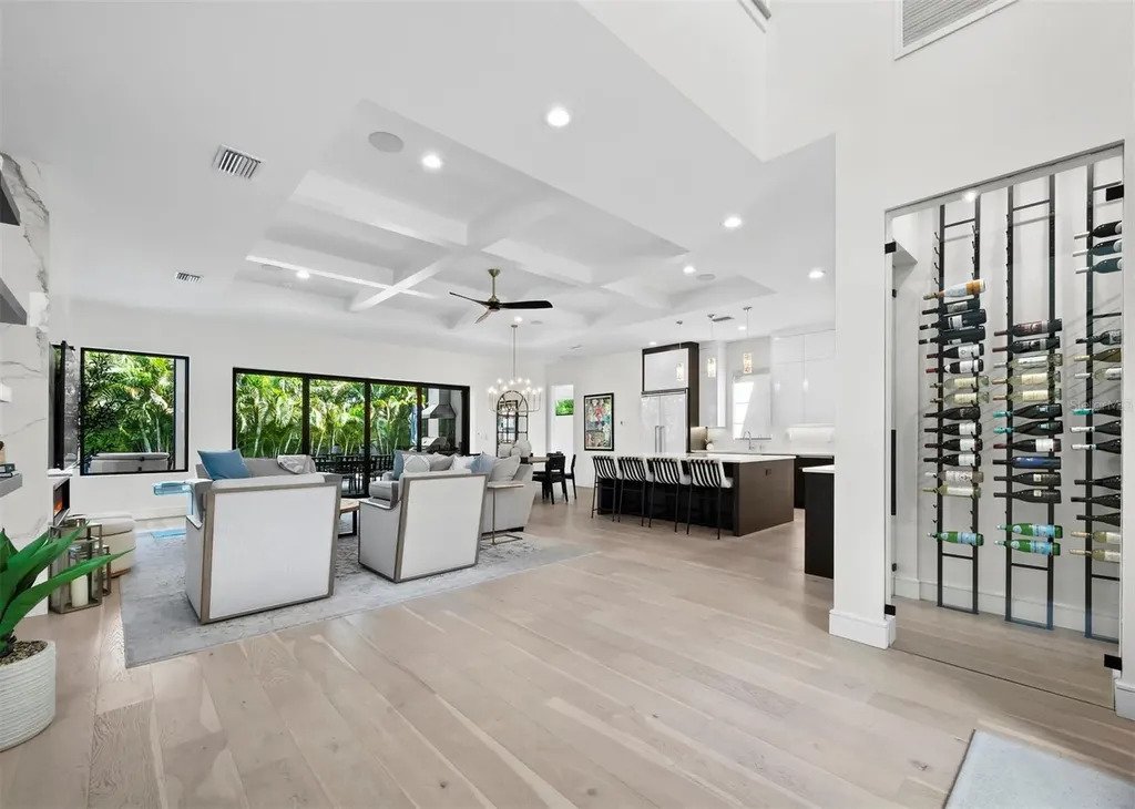 House in Sarasota, Florida, United States 3 - 18496035
