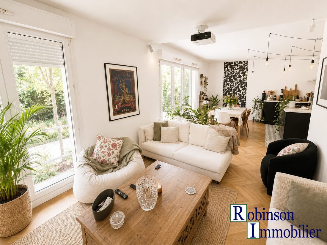 Apartment in Wallon, Le Plessis-Robinson, France 4 - 18452488