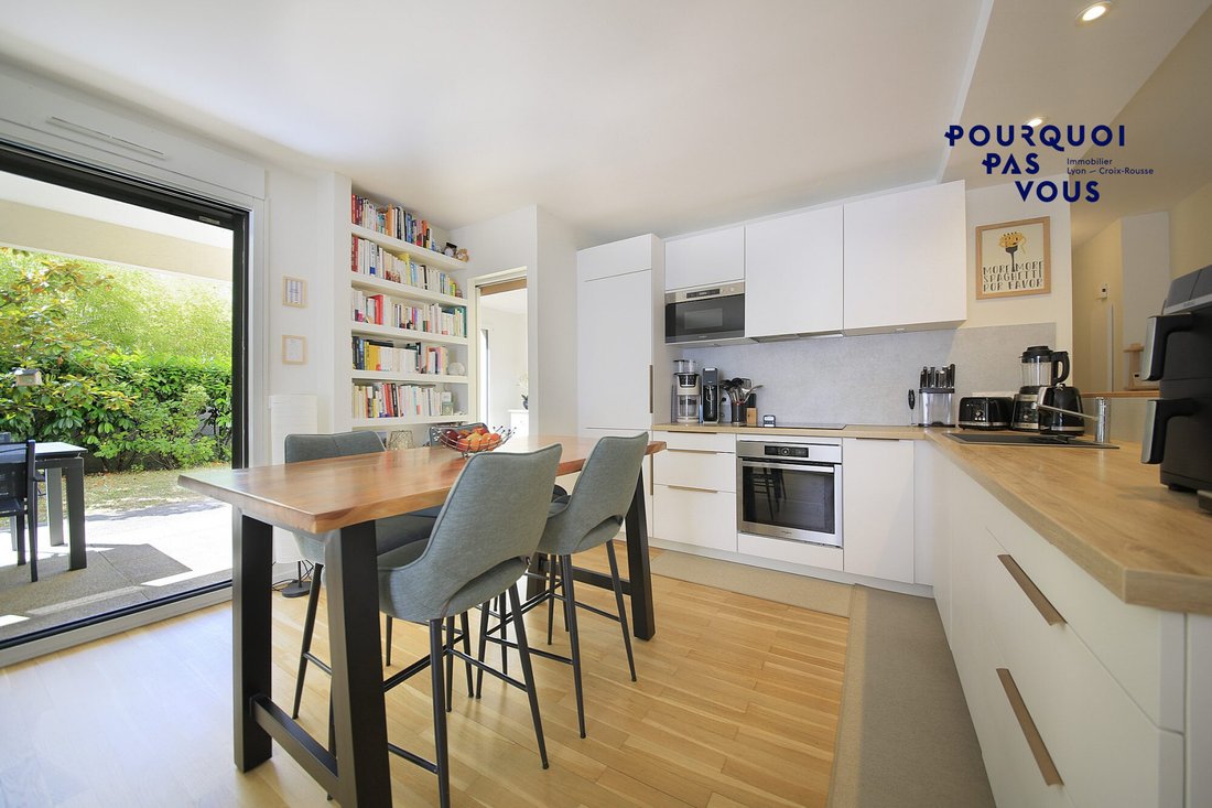 Apartment in Croix Rousse-Gros Caillou, Lyon 4e Arrondissement, Lyon 2 - 18496141