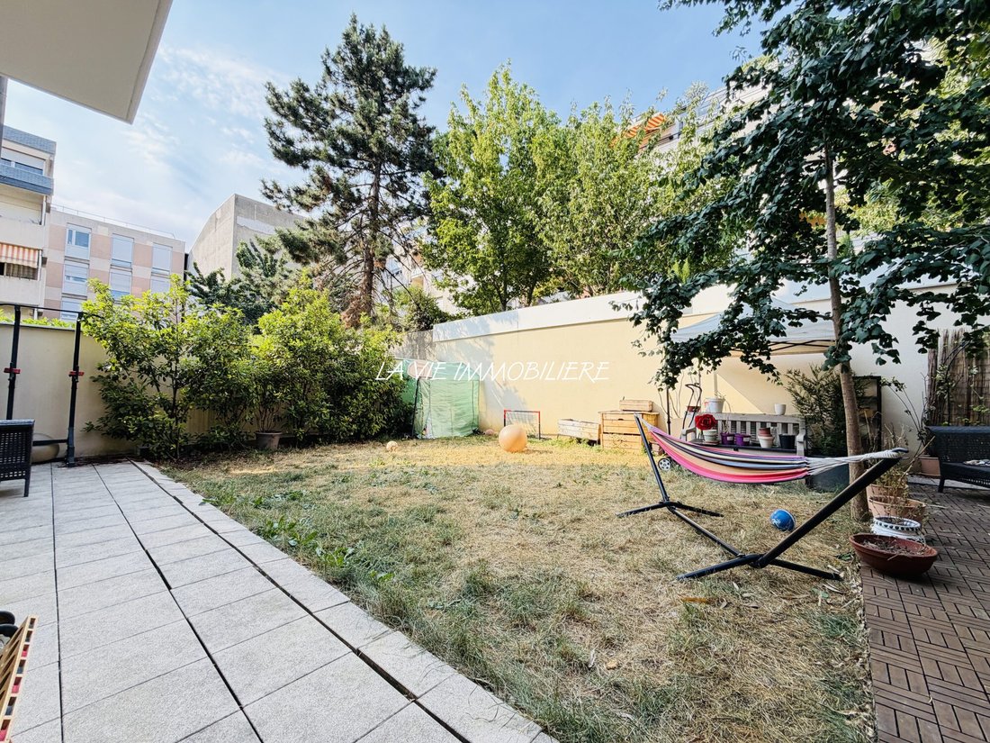 Apartment in Centre Ville, Charenton-le-Pont, France 1 - 18496159