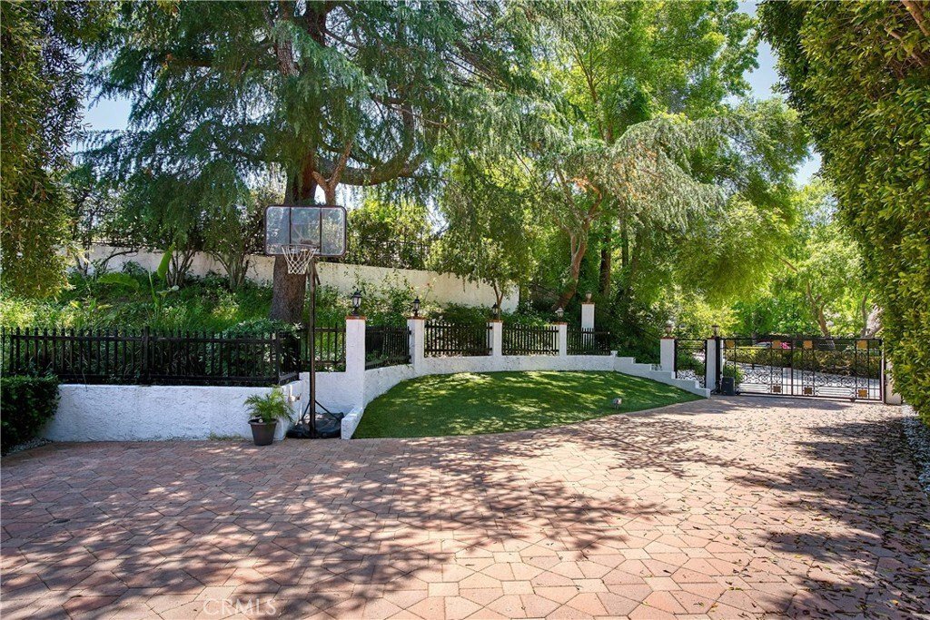 House in Hidden Hills, California, United States 5 - 18495918