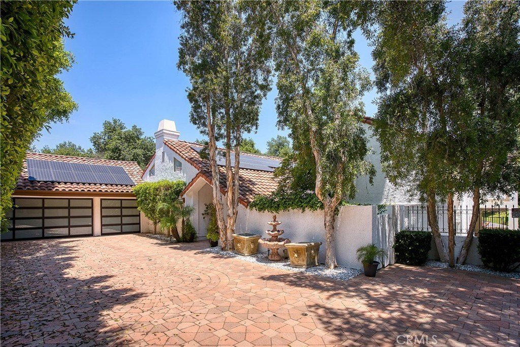House in Hidden Hills, California, United States 3 - 18495918