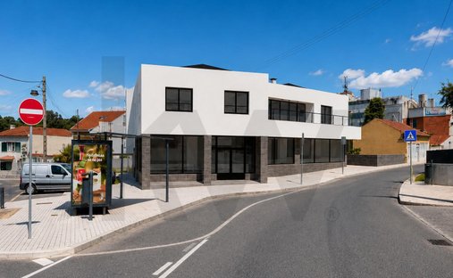 Townhouse in Alcabideche, Lisbon, Portugal 1