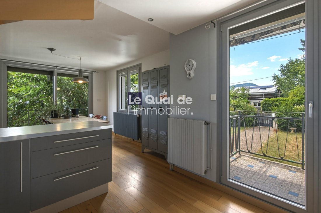 House in Barnave-Saint Robert, Saint-Egreve, France 4 - 18496307