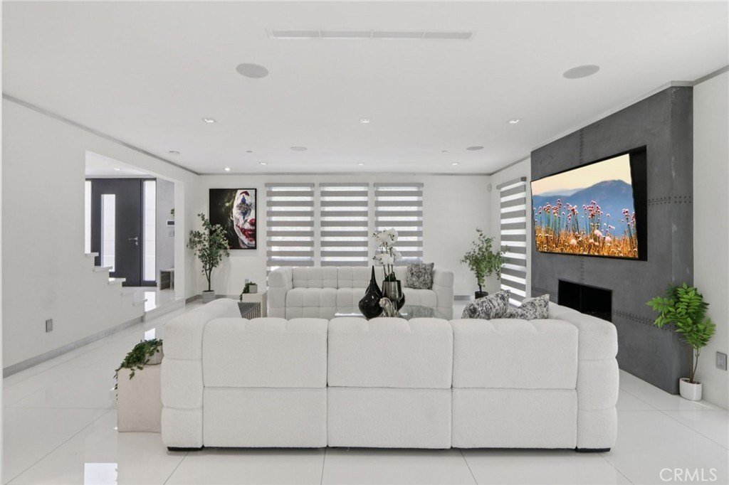 House in Hidden Hills, California, United States 5 - 18495922