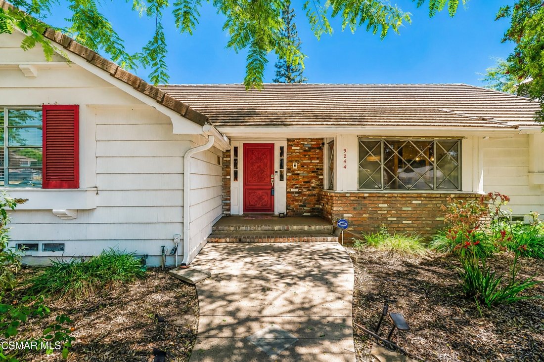 House in Los Angeles, California, United States 3 - 18495955