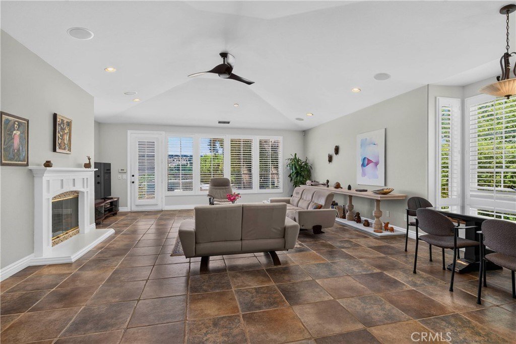 House in Hidden Hills, California, United States 5 - 18495935