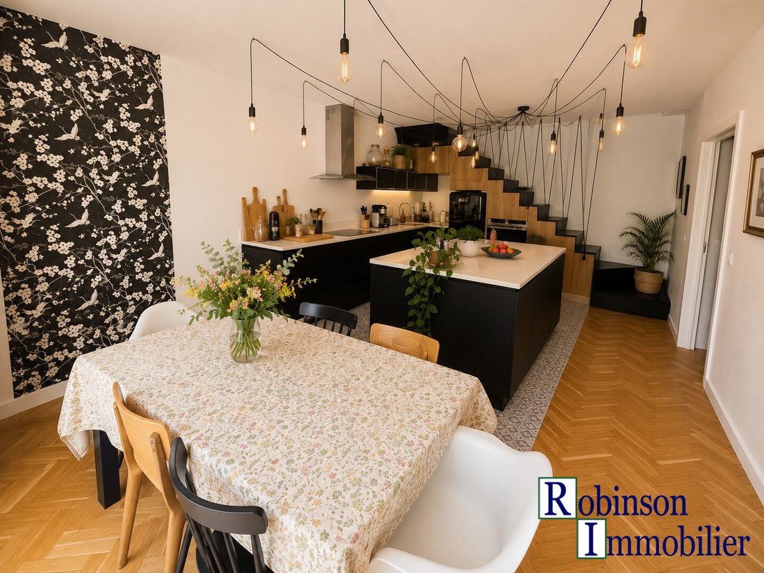 Apartment in Wallon, Le Plessis-Robinson, France 3 - 18452488