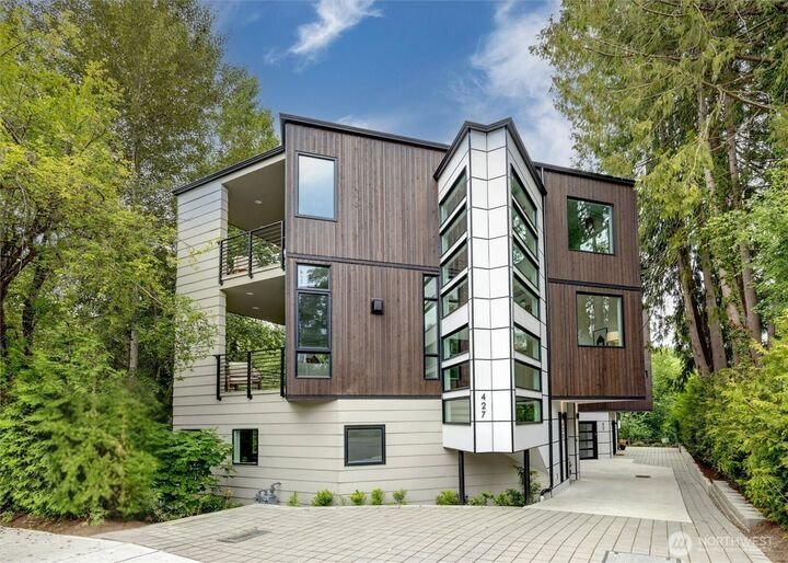 House in Bellevue, Washington, United States 2 - 18398263
