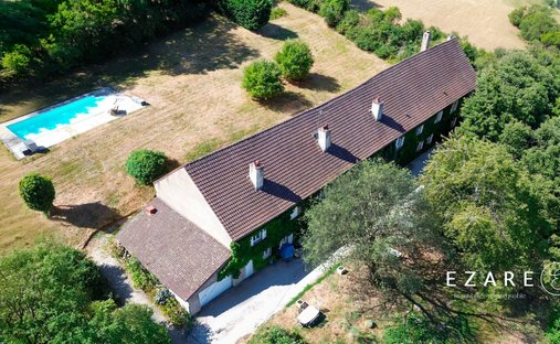 House in Saint-Berain-sur-Dheune, Bourgogne – Franche-Comté, France 1