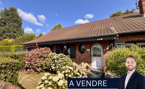 House in Centre, Linselles, France 1