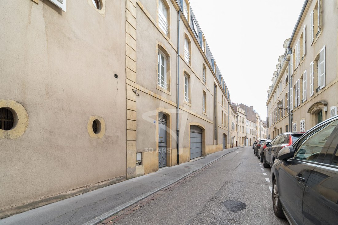 Apartment in Centre-Ancienne Ville, Metz, France 5 - 18496146
