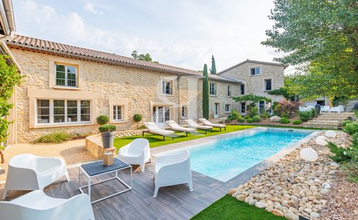 Country House in Mollans-sur-Ouveze, Auvergne-Rhône-Alpes, France 1