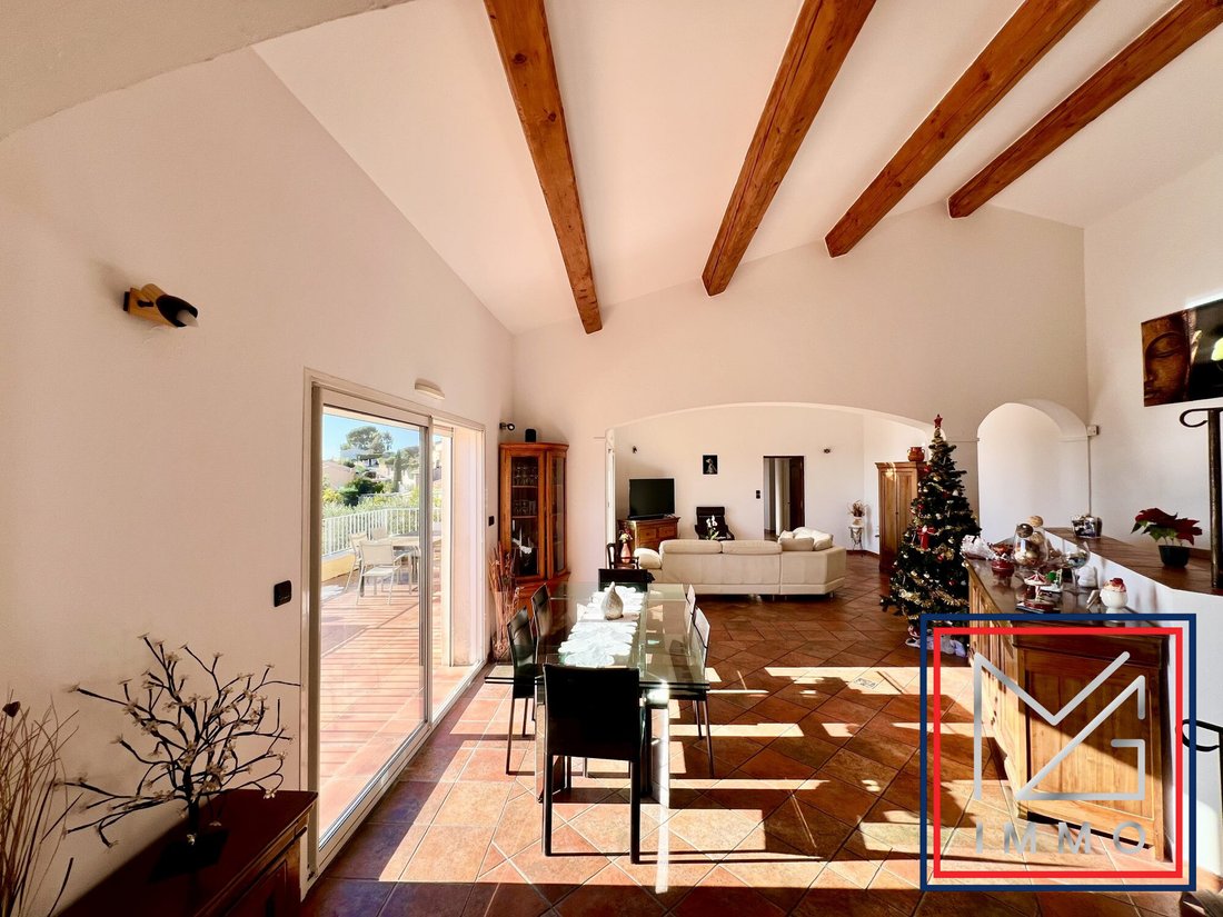 Villa in Le Revest-les-Eaux, Provence-Alpes-Côte d'Azur, France 4 - 18496316