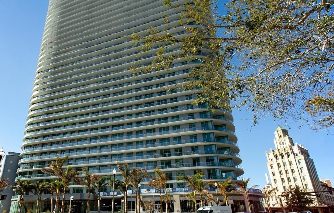 House in St. Petersburg, Florida, United States 1 - 17554013