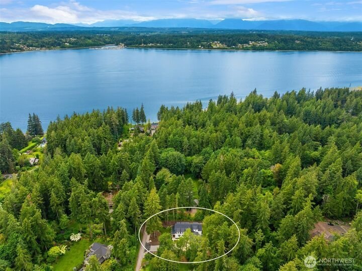House in Bainbridge Island, Washington, United States 4 - 18496364