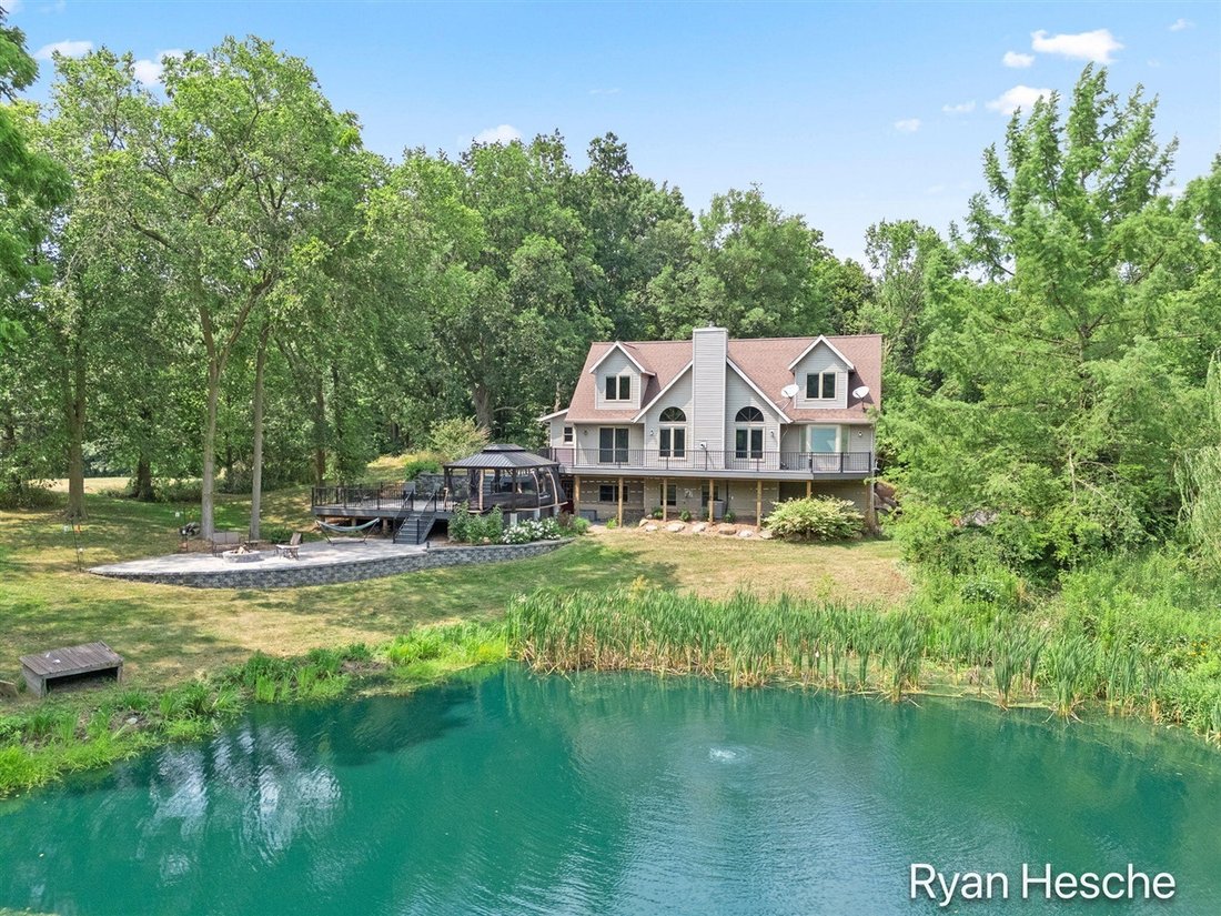 House in Saranac, Michigan, United States 1 - 18496572
