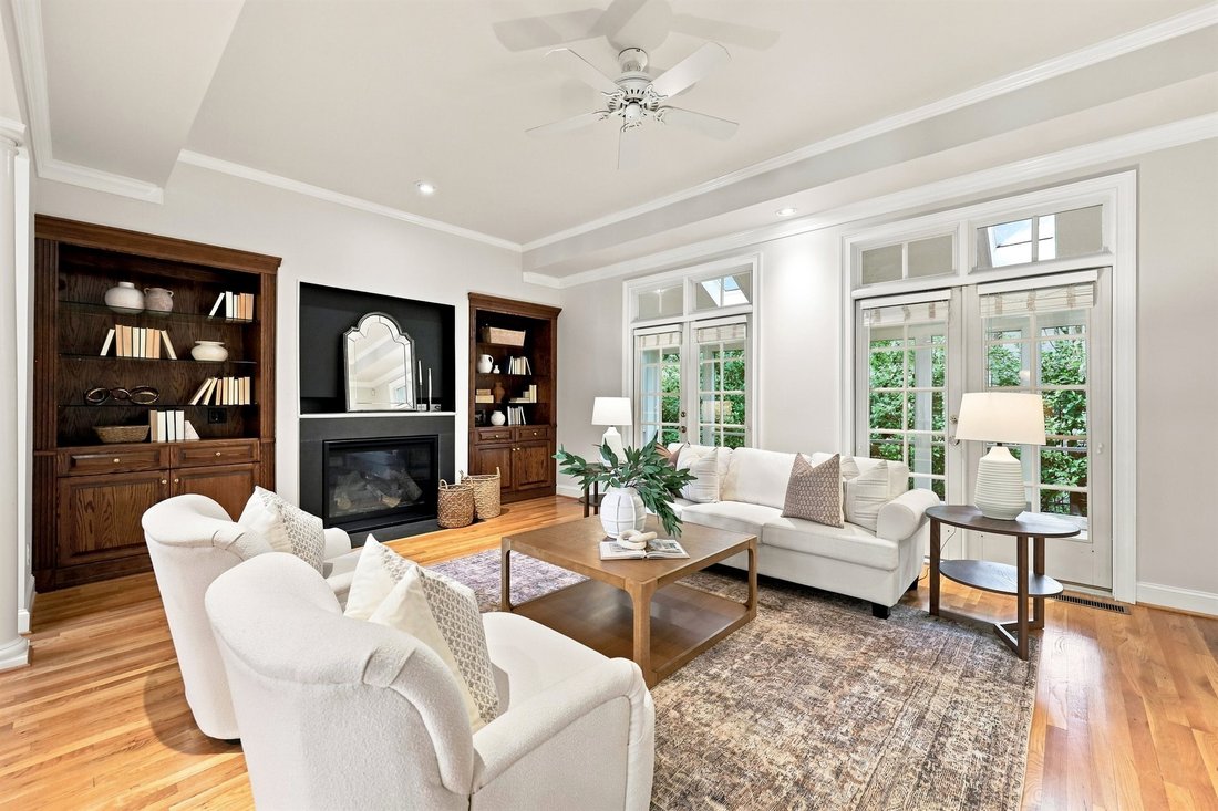 House in Chapel Hill, North Carolina, United States 5 - 18495953
