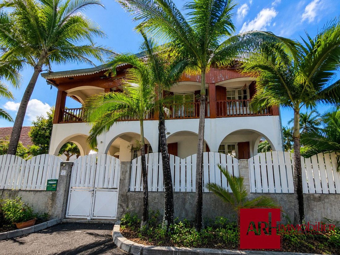 House in L'Étang-Salé, Saint-Pierre, Réunion 2 - 18496224