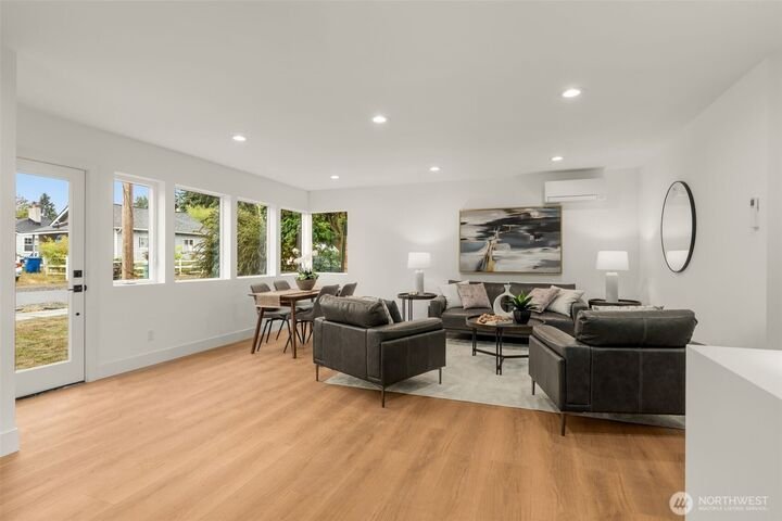 House in Seattle, Washington, United States 4 - 18496359