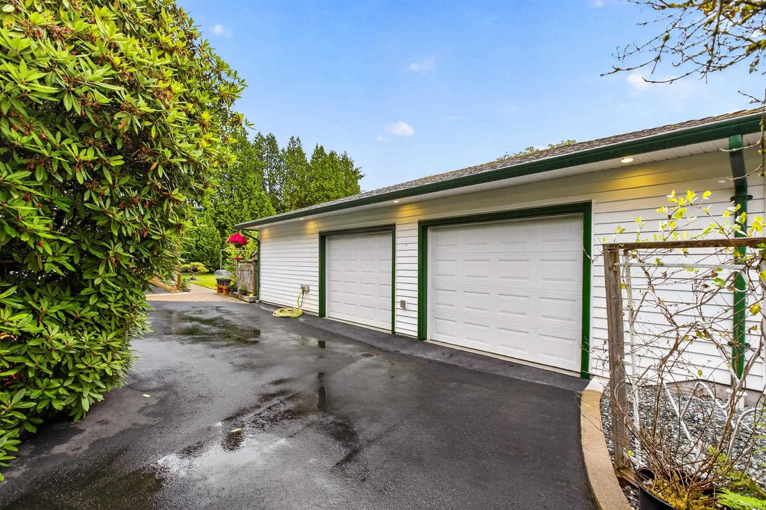 House in Maple Ridge, British Columbia, Canada 4 - 18496071