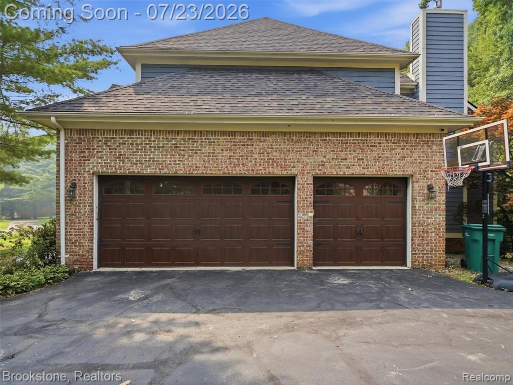 House in SPRINGFLD Township, Michigan, United States 5 - 18496574