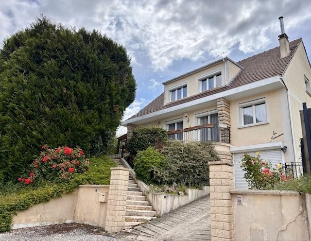 House in Moussy-le-Vieux, Ile-de-France, France 1 - 18496162