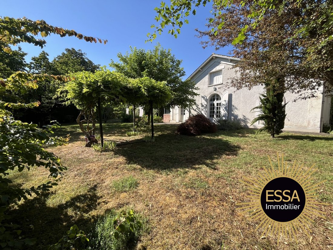 House in Chavenay, Ile-de-France, France 5 - 17857142