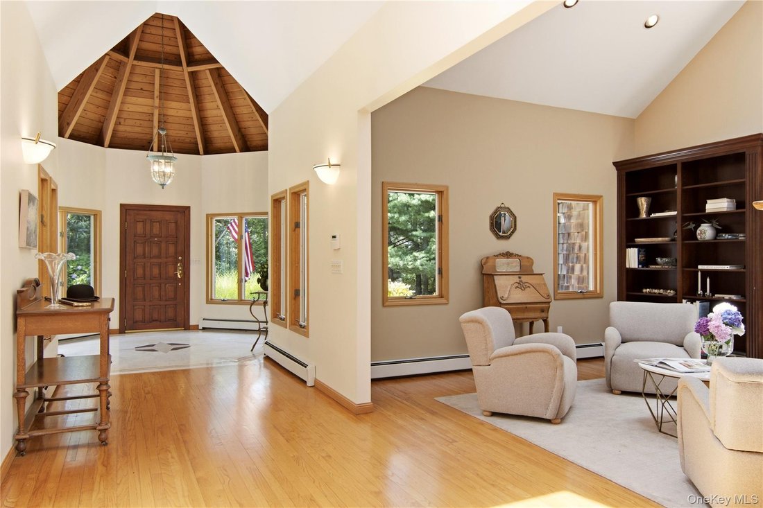 House in Northport, New York, United States 5 - 18496542