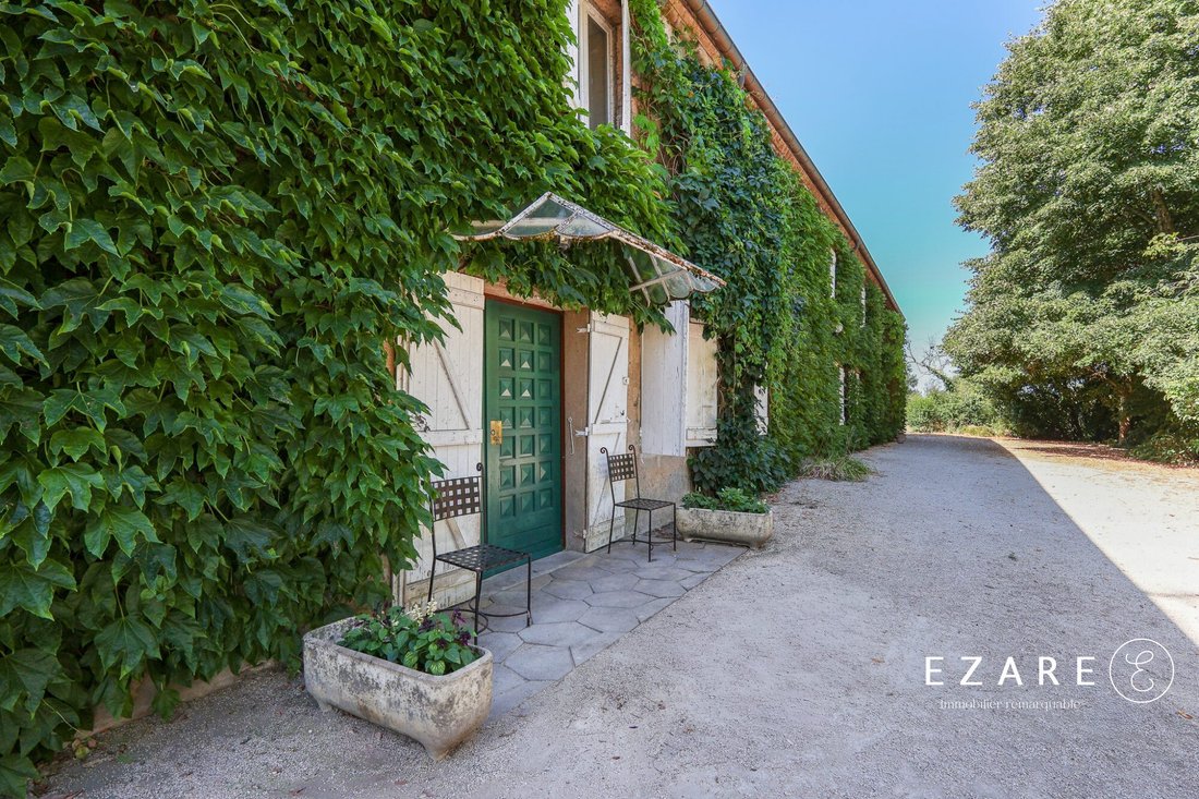 House in Saint-Berain-sur-Dheune, Bourgogne – Franche-Comté, France 2 - 18385560