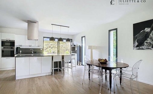 Villa a Tassin le Bourg, Tassin-la-Demi-Lune, Francia 1