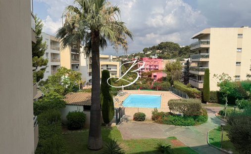 Apartment in Saint-Laurent-du-Var, Provence-Alpes-Côte d'Azur, France 1