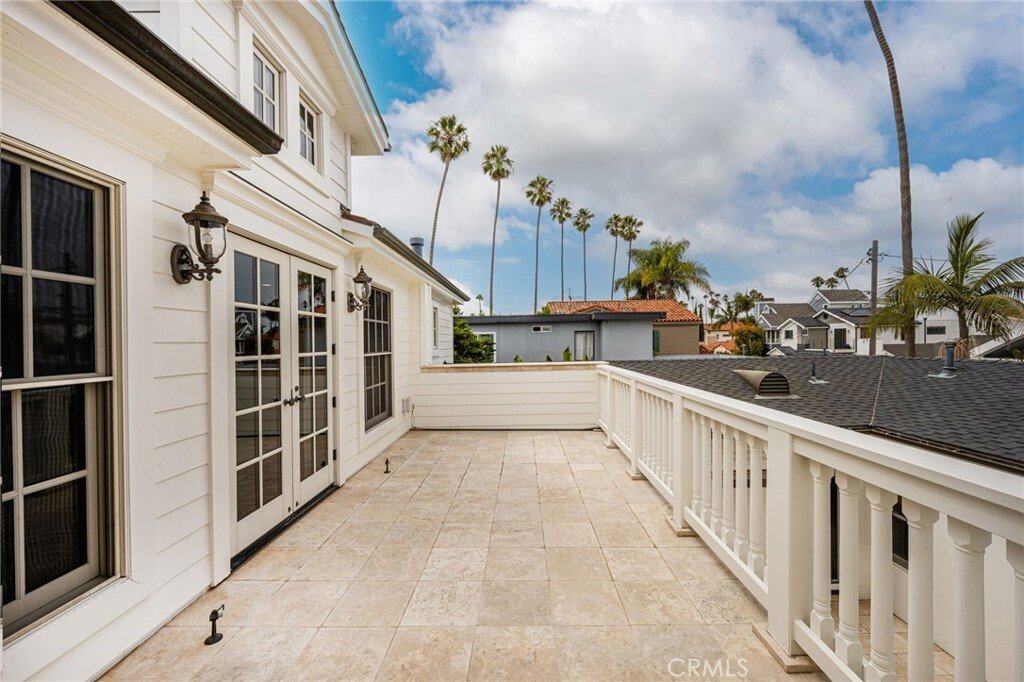 House in Signal Hill, California, United States 5 - 18398011