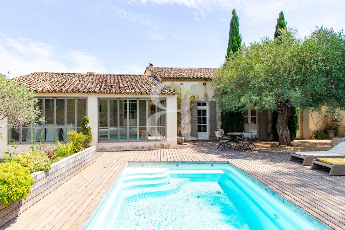 Country House in Oppède, Provence-Alpes-Côte d'Azur, France 4 - 18496234