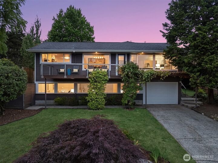 House in Seattle, Washington, United States 1 - 18496402