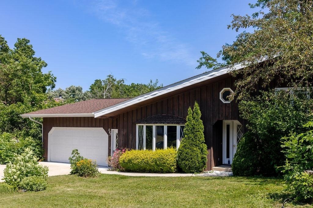 House in Mount Horeb, Wisconsin, United States 1 - 18150221