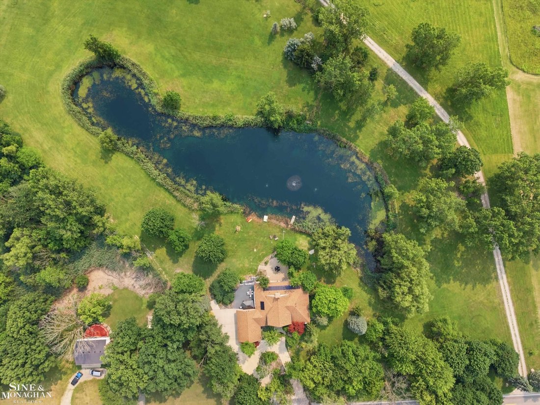 House in Richmond, Michigan, United States 3 - 18496557