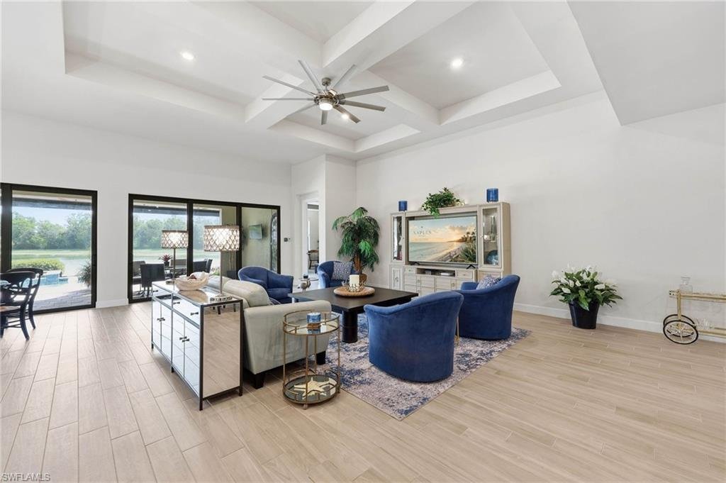 House in Naples, Florida, United States 5 - 18496088