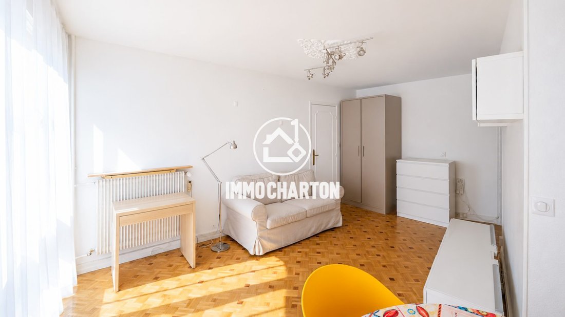 Apartment in Léon-Blum Folie-Regnault, Paris 11e Arrondissement, Paris 5 - 18496114